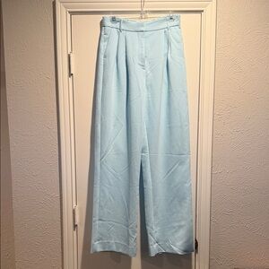 Abercrombie & Fitch Light Blue Wide-Leg Women's Trousers Size 28L (6L)